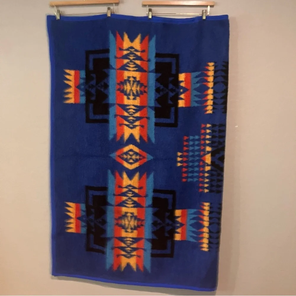 BIEDERLACK Vintage Aztec Southwestern Reversible Blanket 74”X55” Made In USA - Picture 3 of 11